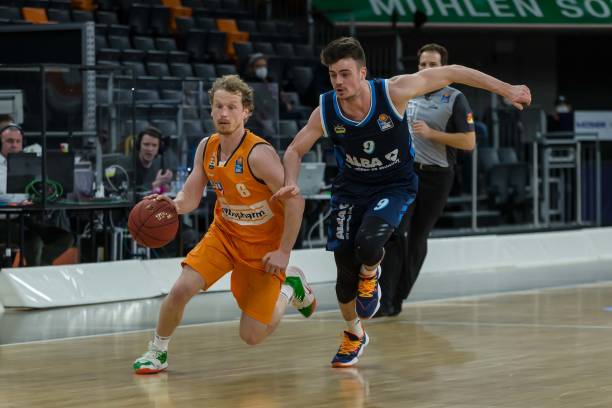 力的综合体 力的综合体