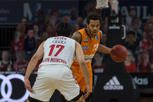 的表现无愧 的表现无愧