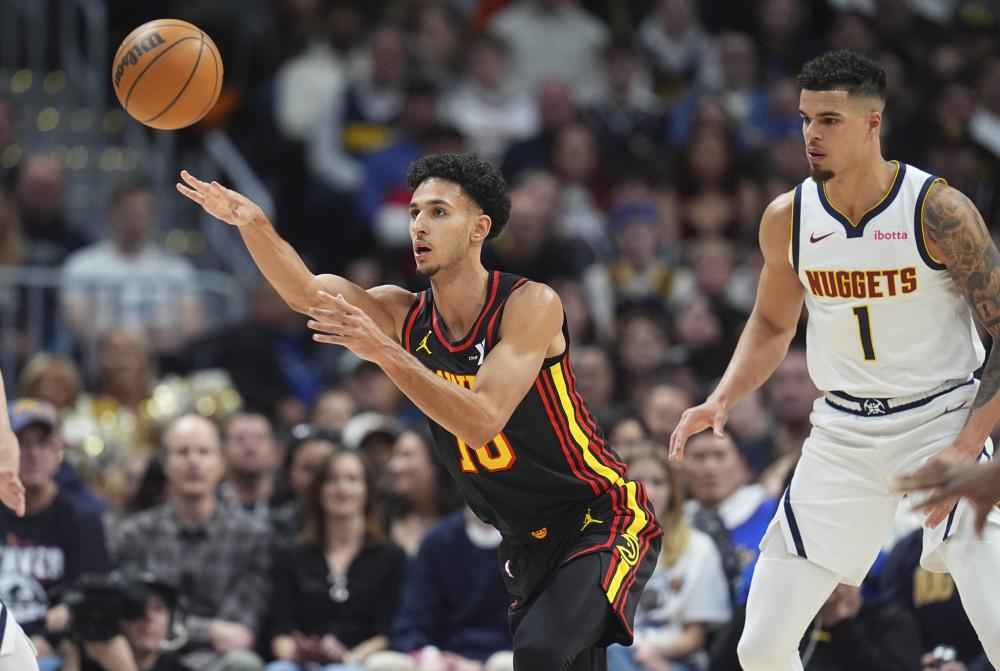 而且在球队 而且在球队